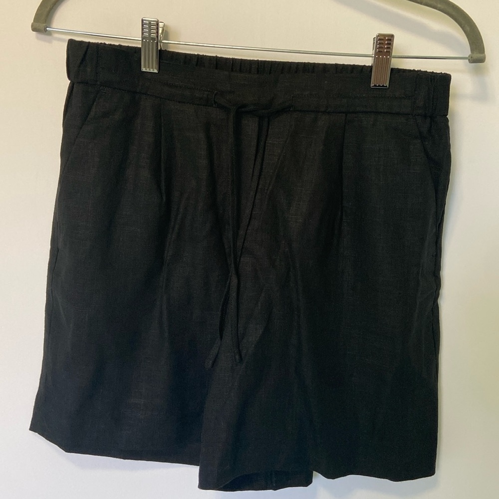 RW&Co linen shorts, black, small